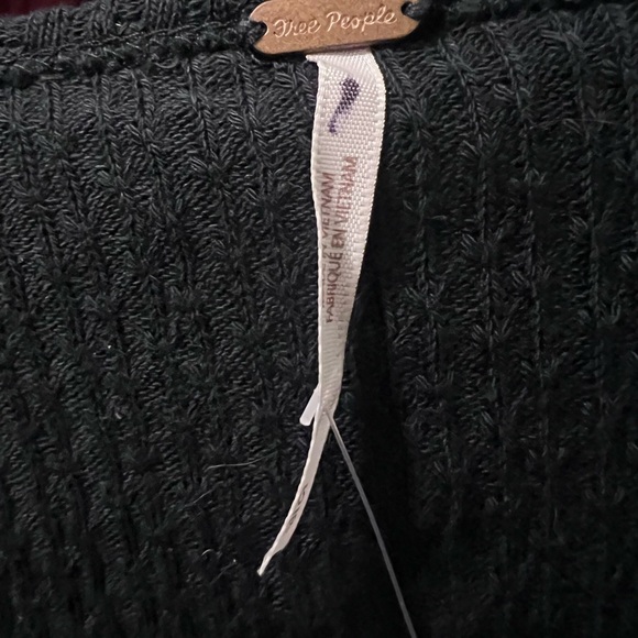 New! Free People low cute long sleeve top - Picture 7 of 8